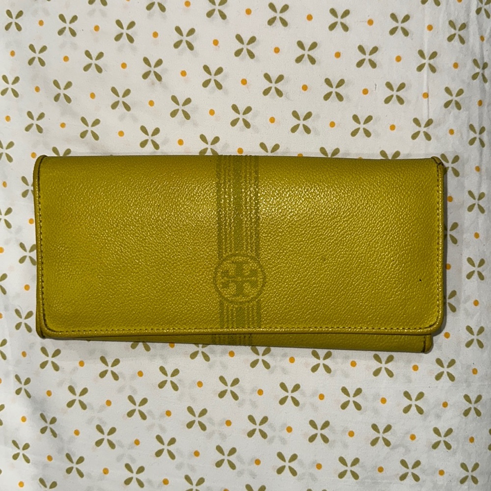 Tory Burch wallet